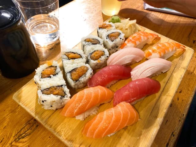 Najlepsze miejsca, gdzie zjeść w Nowym Jorku – nie przegap tych smaków